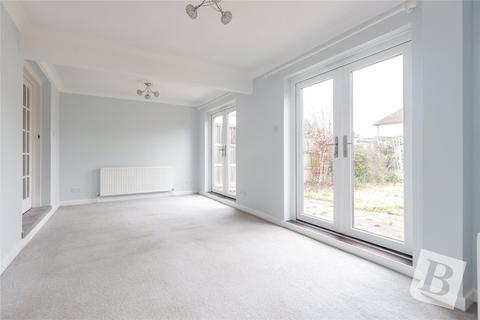 2 Fairfield Road, Ongar, CM5 9HJ