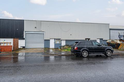 Industrial unit to rent, Unit 2A, 6 Greycaine Road, Watford, WD24 7GP