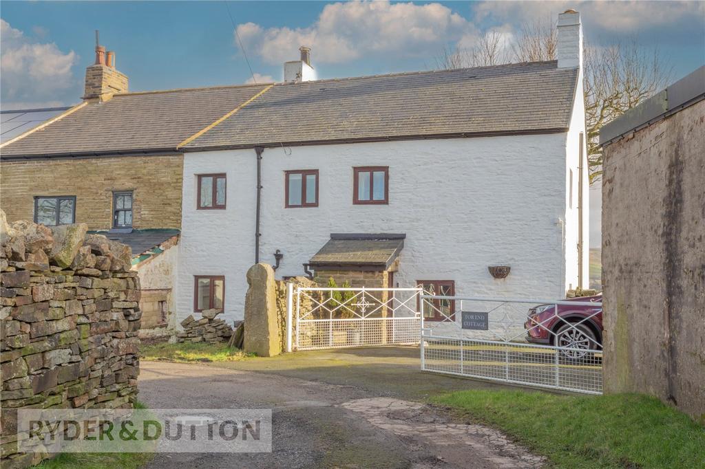 Tor End Road, Helmshore, Rossendale, BB4 4 bed semidetached house for