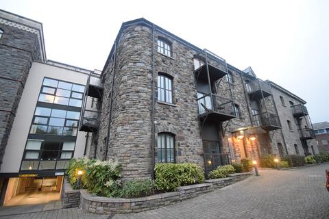 2 bedroom house to rent, Edward England Wharf, Lloyd George Avenue, Cardiff