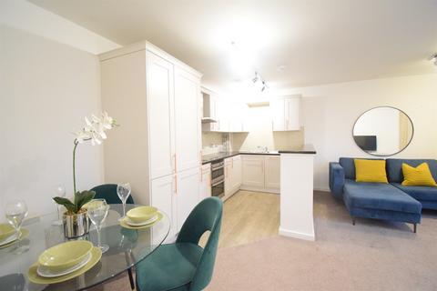 2 bedroom house to rent, Edward England Wharf, Lloyd George Avenue, Cardiff