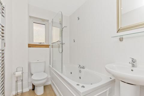 3 Muirfield Steading, Gullane, EH31 2EQ