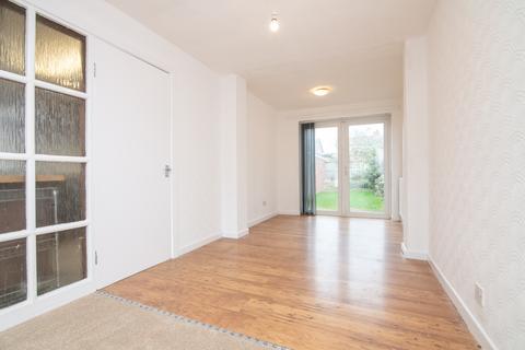 14 Cherry Orchard Drive, Bromsgrove, B61 8RL