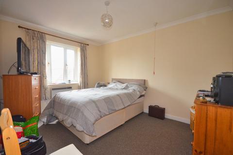 2 bedroom flat for sale - George Street, Kettering, NN16