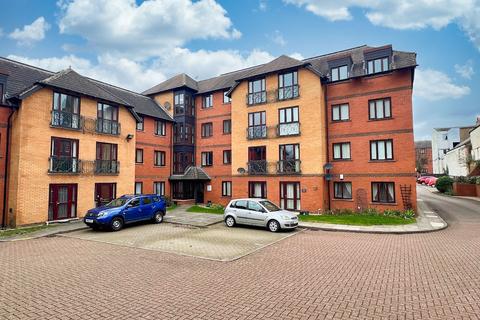 2 bedroom flat for sale, George Street, Kettering, NN16