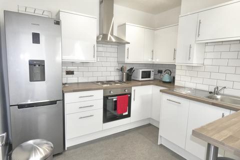 4 bedroom house share to rent - Campania Street, Royton, Oldham