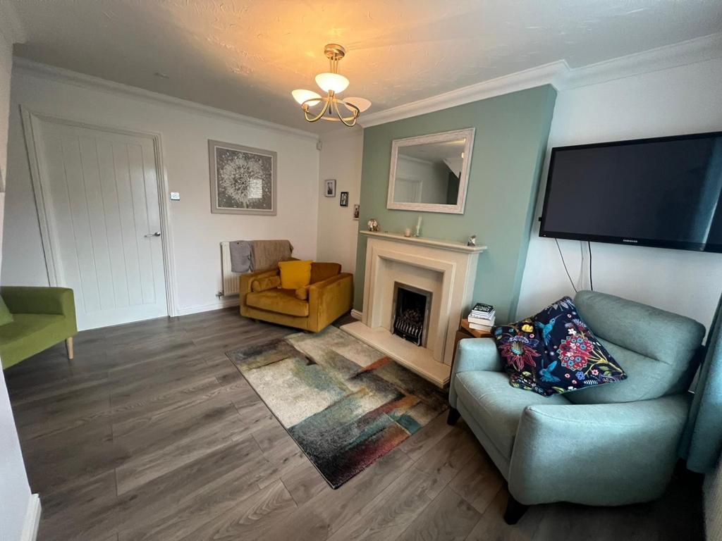 Willerby Grove, Peterlee, County Durham, SR8 2 bed semidetached house