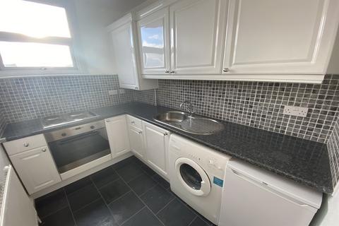 undefined, Laburnum Grove, Beeston, NG9 1QN