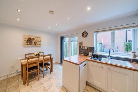 24 Basil Close, Swindon, SN2 2TT