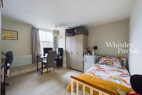2 bedroom apartment for sale, Ipswich Road, Pulham Market, IP21 4YJ
