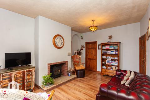 399a Plodder Lane, Farnworth, Bolton, BL4 0JU