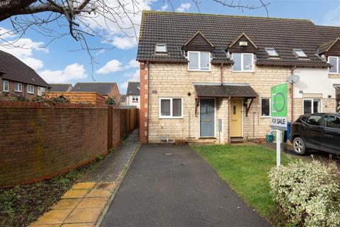 58 The Cornfields, Bishops Cleeve, Cheltenham, GL52 7YQ
