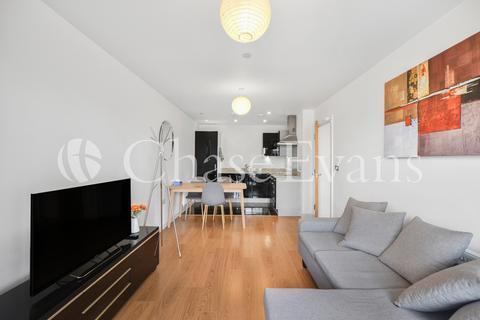 2 bedroom flat for sale, Barge Walk, Greenwich, London, SE10