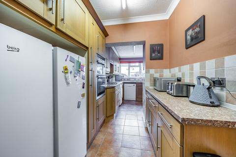37 Crowlands Avenue, Romford, RM7 9JA