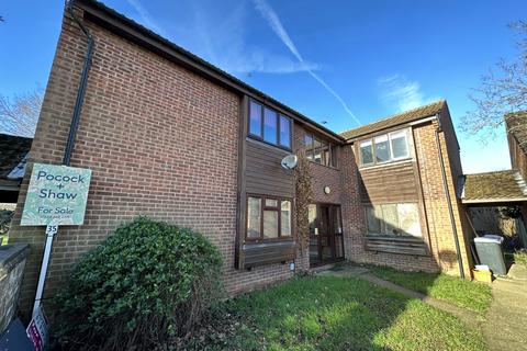 1 bedroom flat for sale, Weston Way, Newmarket, Suffolk