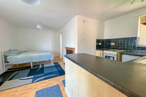 1 bedroom flat for sale, Weston Way, Newmarket, Suffolk