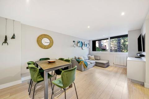 2 bedroom apartment for sale, Chandos Way, London, NW11