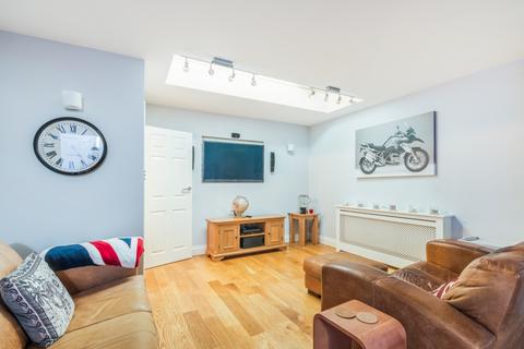 3 bedroom house for sale - Bedford Villas, Whitehead Close, Earlsfield, SW18