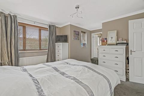 4 bedroom detached house for sale, Tulip Gardens, Locks Heath, Southampton, Hampshire. SO31 6GB