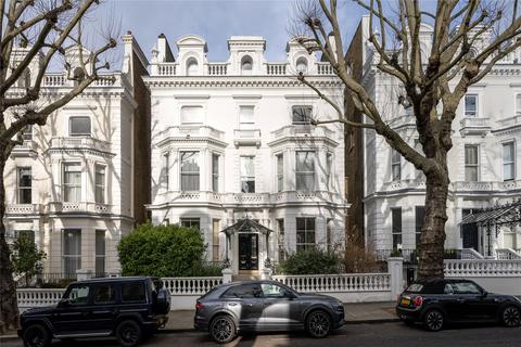 2 bedroom apartment for sale, Holland Park, London, W11