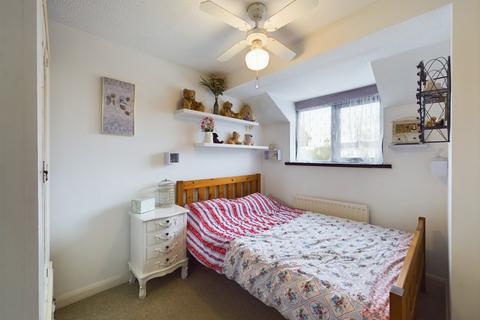 39 Comer Gardens, Worcester, WR2 6JA