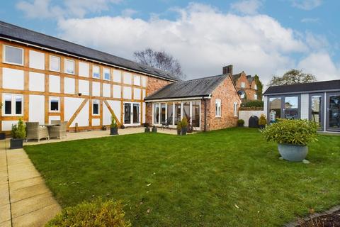 3 bedroom barn conversion for sale - Stretton Green, Tilston, SY14