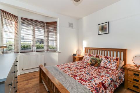 2 bedroom ground floor maisonette for sale, Holywell Hill, St. Albans AL1