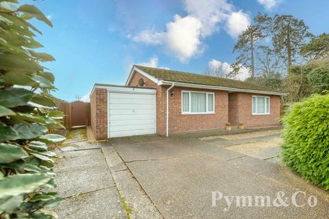 2 bedroom bungalow for sale, Elm Close, Dereham NR19