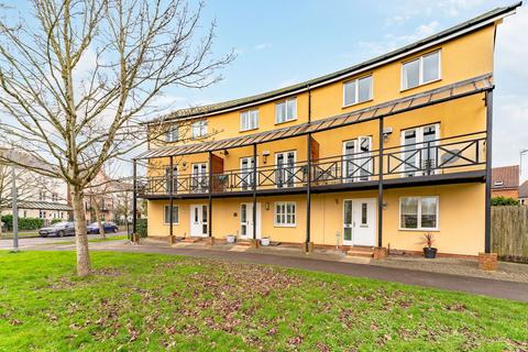 4 bedroom terraced house for sale, Phoenix Way, Bristol BS20