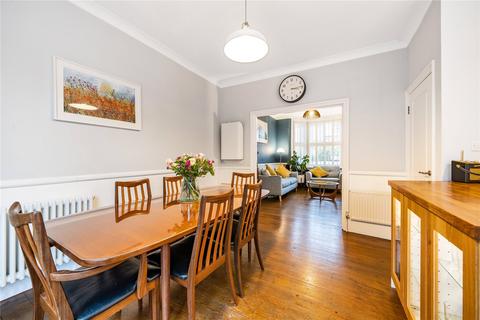 9 Lewis Gardens, London, N2 9AN