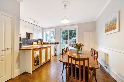 9 Lewis Gardens, London, N2 9AN