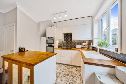 9 Lewis Gardens, London, N2 9AN