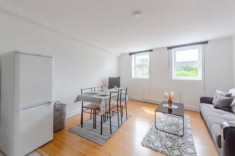 1 bedroom apartment to rent, Burdett Road, London, E3