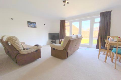 25 Burrell Avenue, Lancing, BN15 8QB
