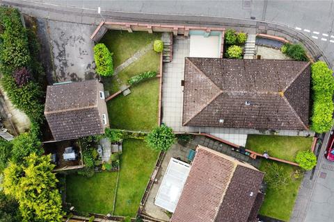 3 bedroom bungalow for sale, Firstore Drive, Colchester, Essex, CO3