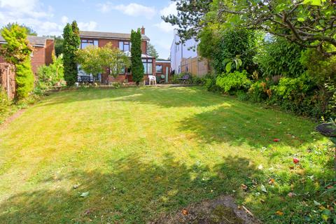 3 bedroom detached house for sale, Maplecroft Lane, Nazeing EN9