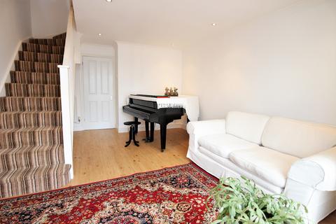 2 bedroom semi-detached house for sale, Dairyglen Avenue, Cheshunt EN8