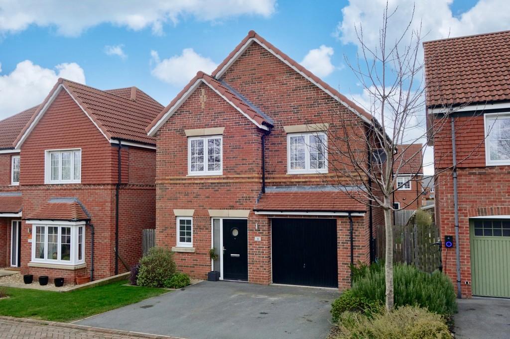 Walker Drive, Stamford Bridge 4 bed detached house for sale £370,000
