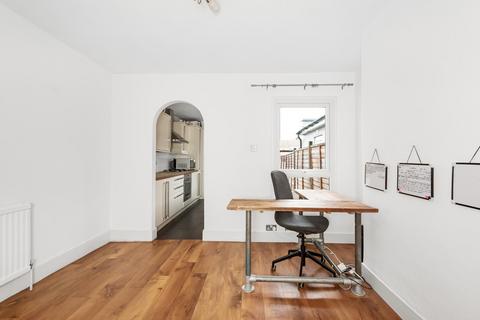 80 Selsdon Road, South Croydon, CR2 6PF