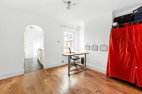 80 Selsdon Road, South Croydon, CR2 6PF
