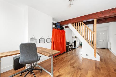 80 Selsdon Road, South Croydon, CR2 6PF