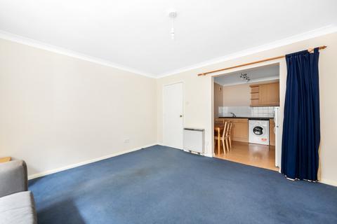 9 Birchend Close, South Croydon, CR2 7DS