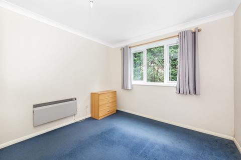 9 Birchend Close, South Croydon, CR2 7DS