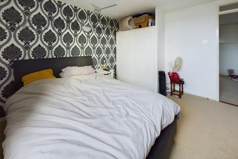 2 bedroom maisonette for sale - Cornwell Close, Alver Valley