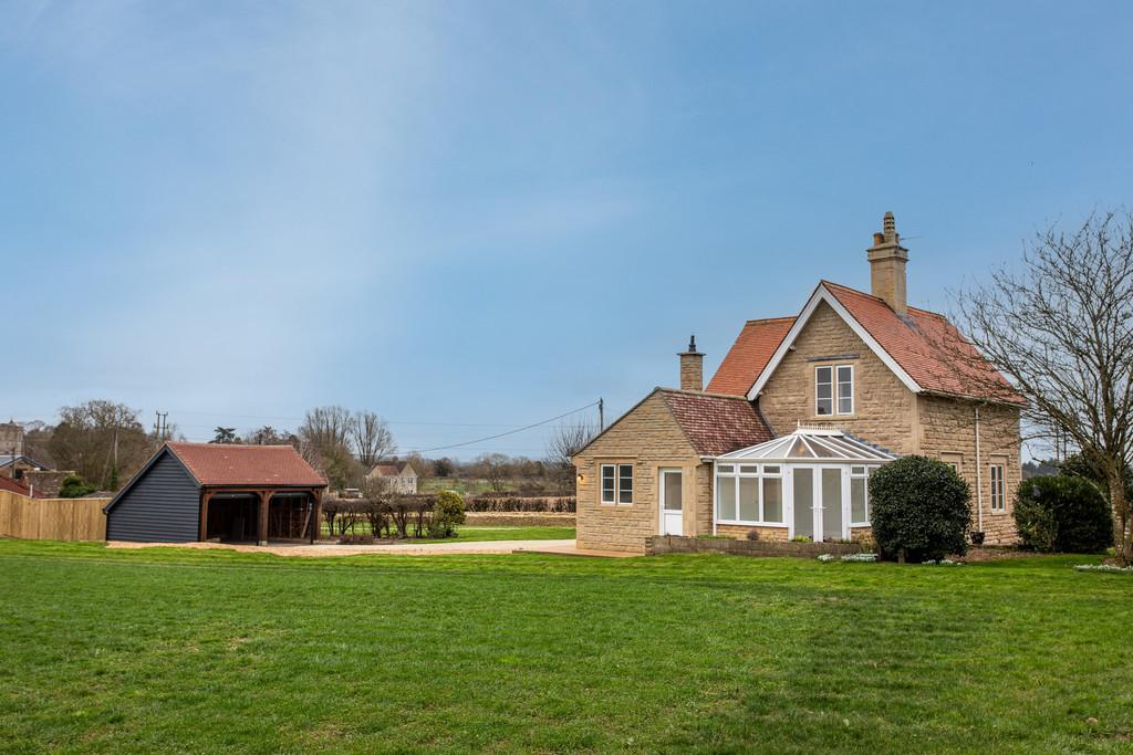 The Green, Broughton Gifford 3 bed detached house for sale £725,000