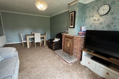 2 bedroom semi-detached bungalow for sale - Wylye Close, Warminster