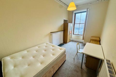 4 bedroom flat to rent, Great Western Road, Woodlands G4