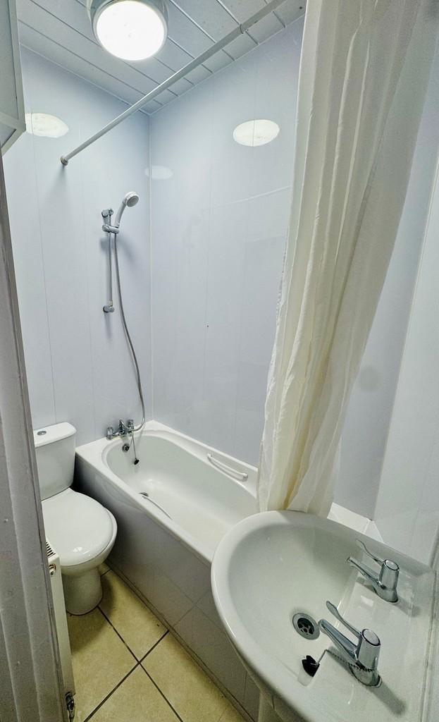 Bathroom1.1