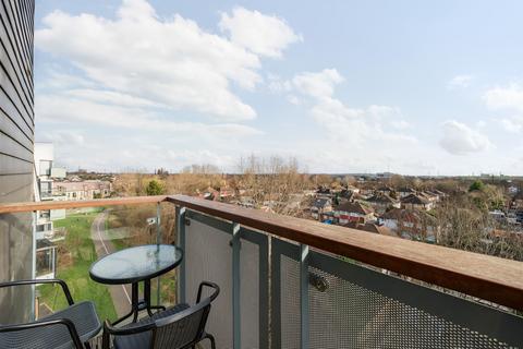36 Otter Drive, Carshalton, SM5 2FH
