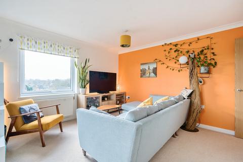 36 Otter Drive, Carshalton, SM5 2FH